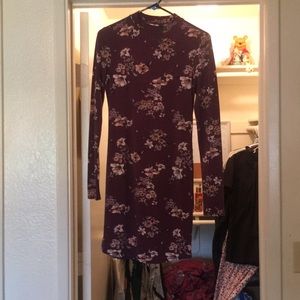 Form fitting flower print dress